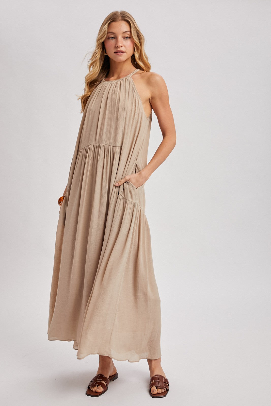 BluIvy Halter Neck Flowy Maxi Dress