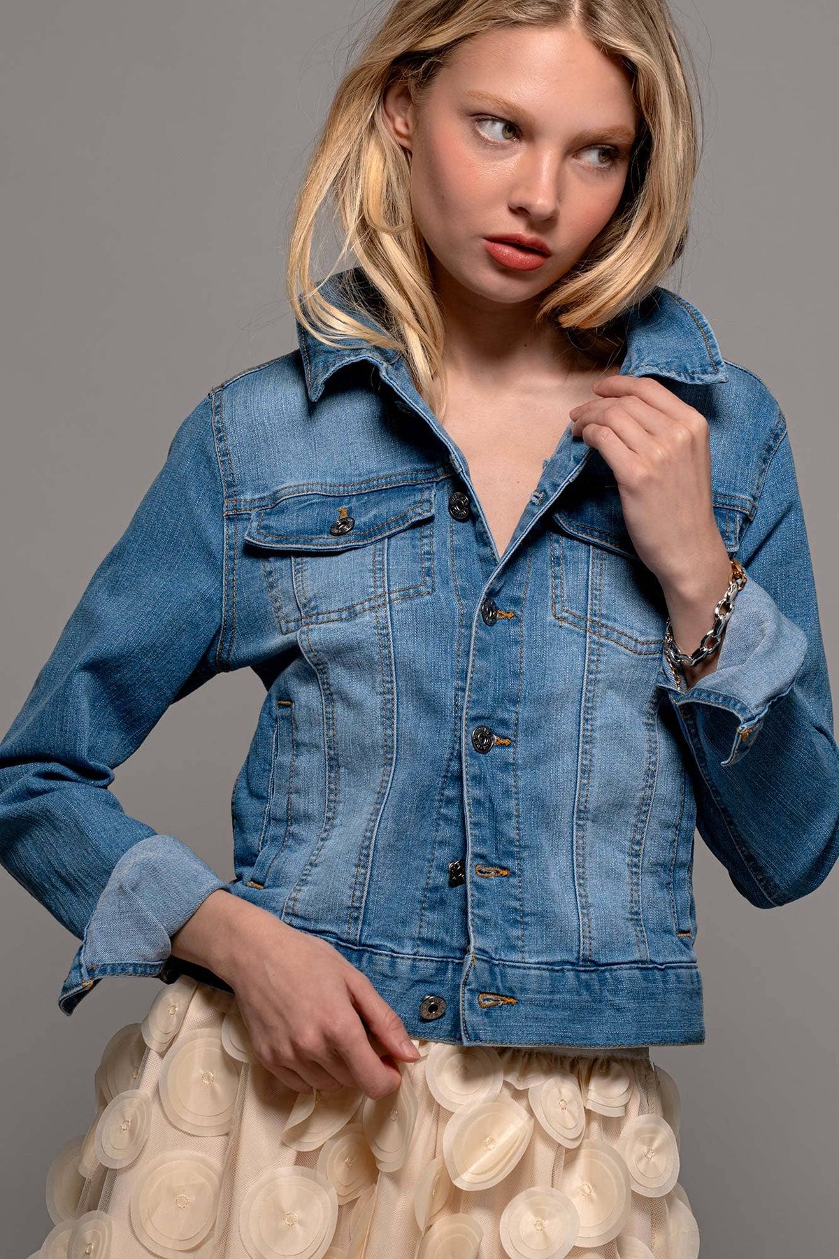 Urban Daizy Classic Denim Trucker Jacket