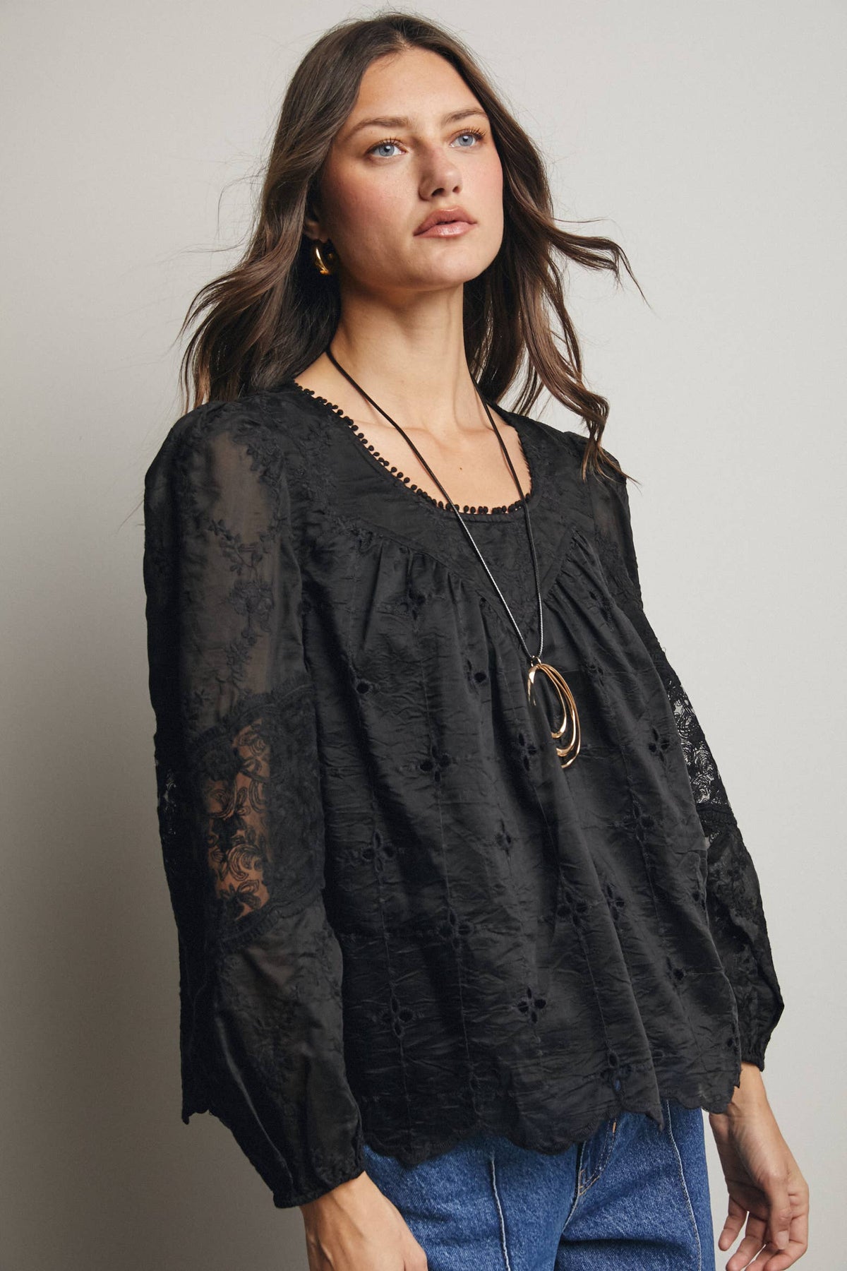 Forte Embroidered Lace Puff Sleeve Blouse