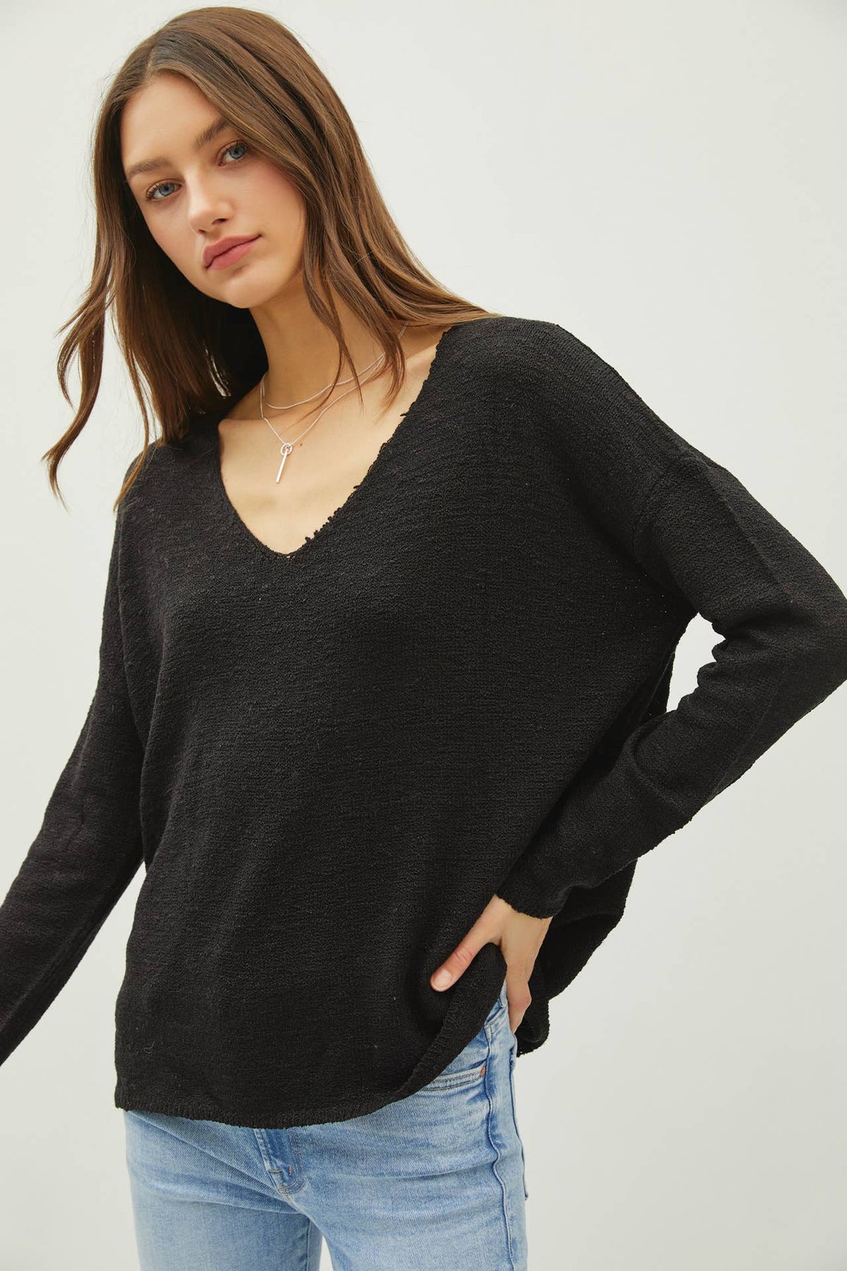 Be Cool HEATHERED V-NECK LONG SLEEVE SWEATER