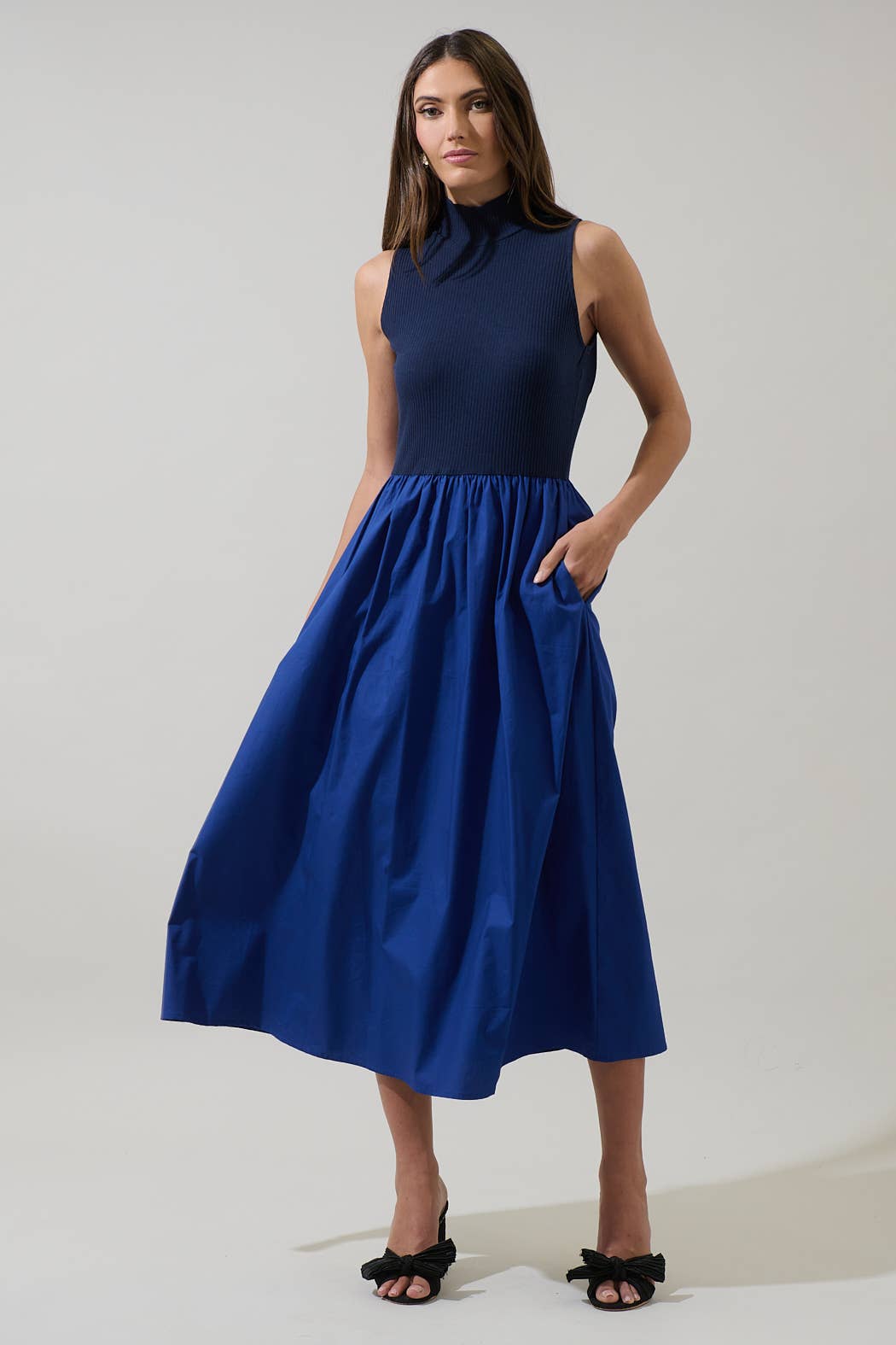 Sugarlips Grady Sleeveless Midi Dress: Navy