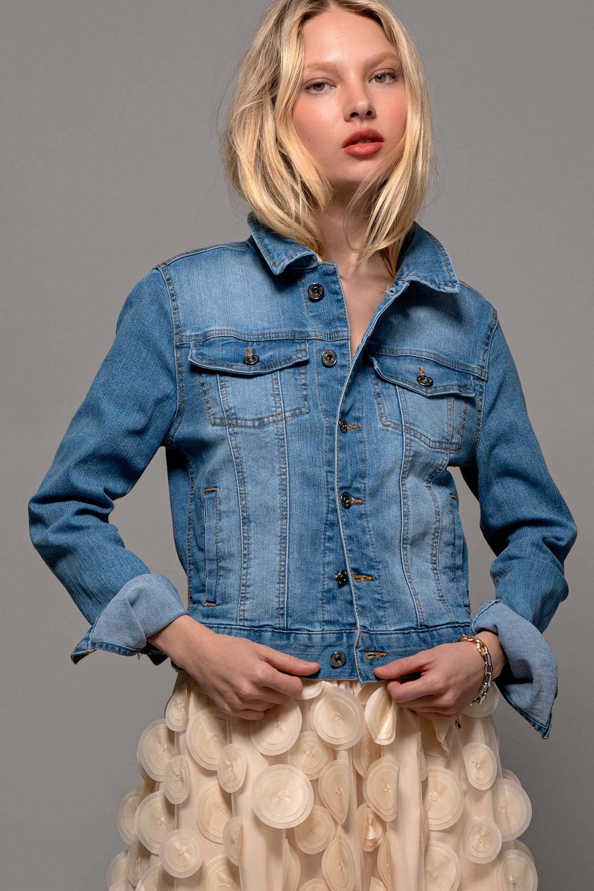 Urban Daizy Classic Denim Trucker Jacket
