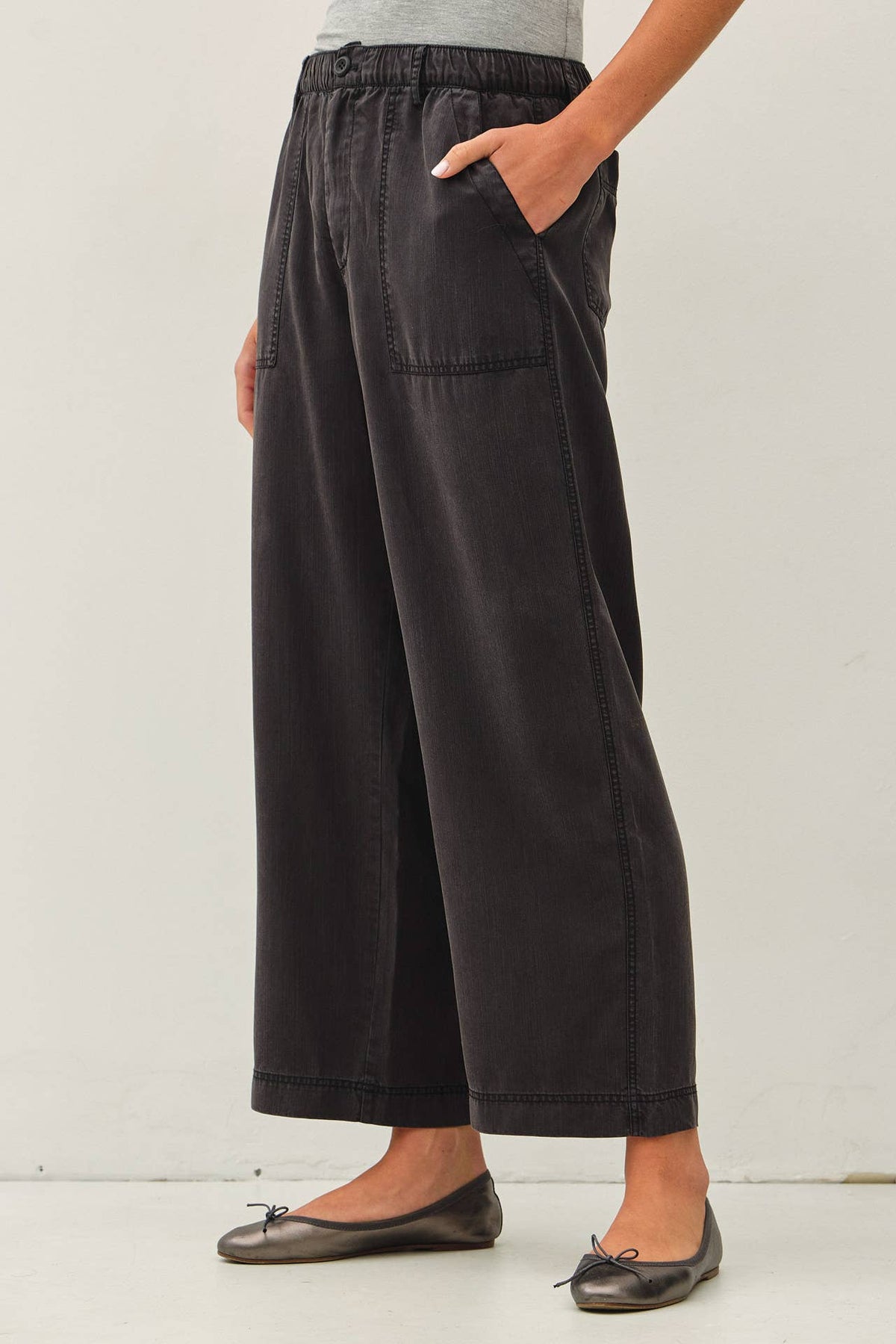Wide Leg Tencel Pant