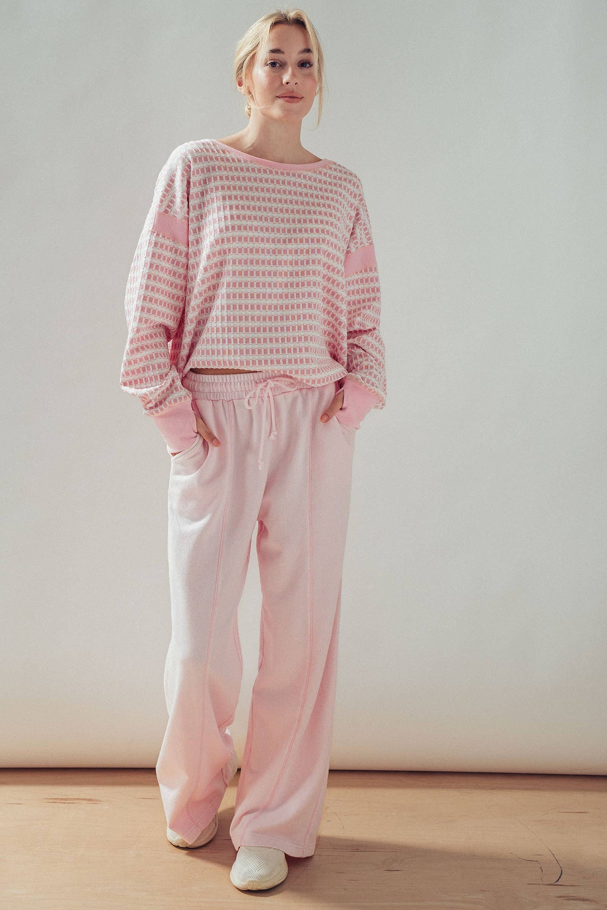 Reversible Textured Check Long Sleeve Pullover