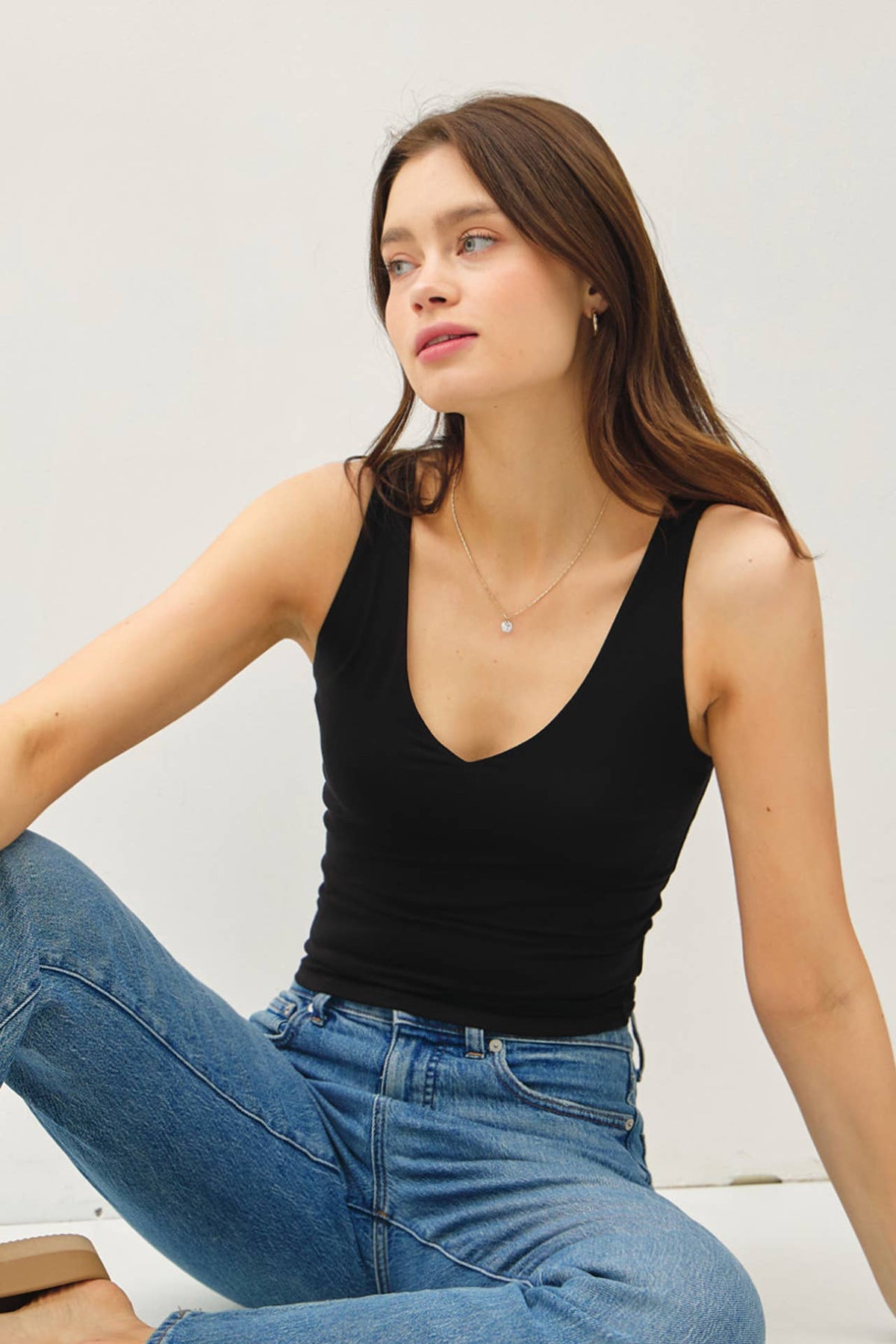 Be Cool Basic V-Neck Double Lined Tank