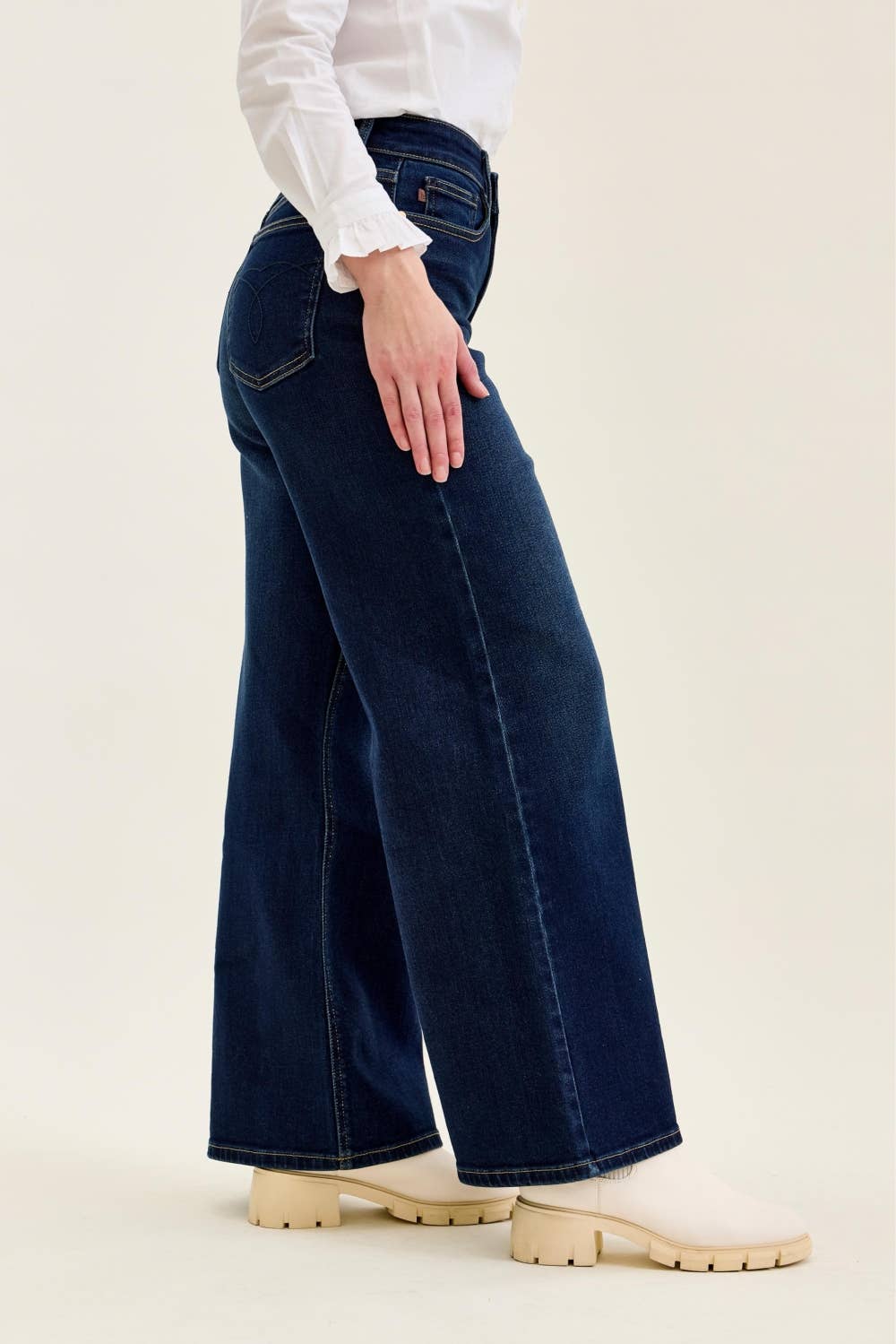 Judy Blue Petite "LUX" Retro Wide Jeans