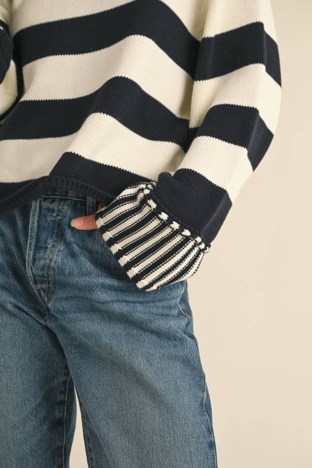 Miou Muse Black/White Sweater