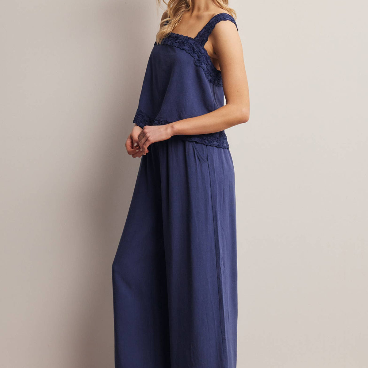 Forte Embroidered  Tank & Wide-Leg Pants Set
