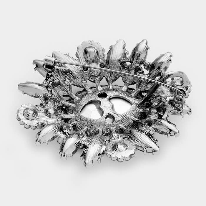 Oval Center Stone Pin Brooch