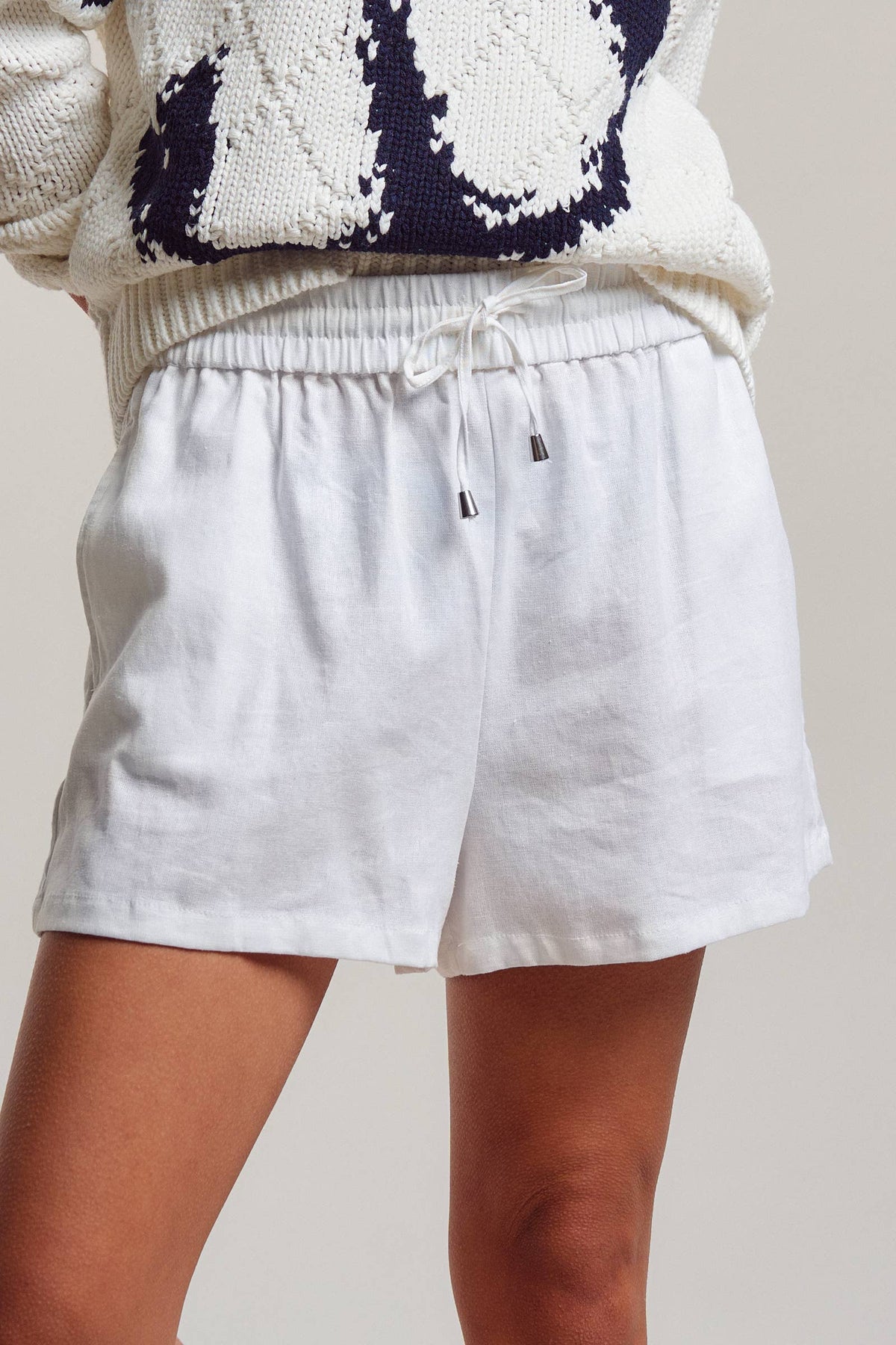 Linen Blend Elastic Waist Drawstring Shorts